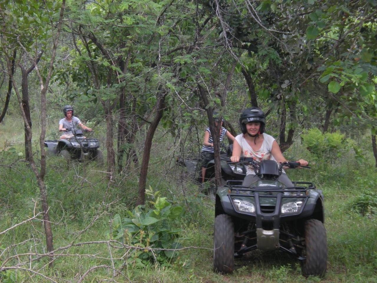 Nkonyeni Lodge & Golf Estate Ngwempisi Екстериор снимка
